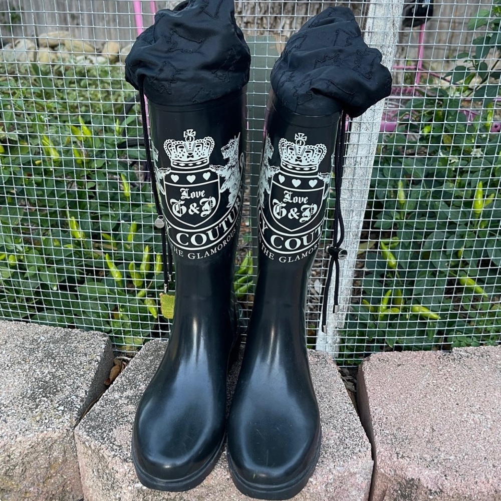 Juicy Couture Authentic - image 5